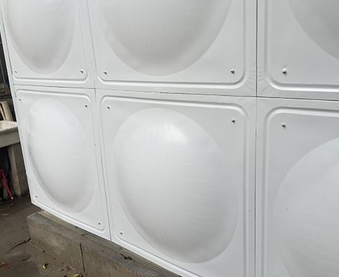 不銹鋼保溫水箱是怎么進(jìn)行保溫的呢？